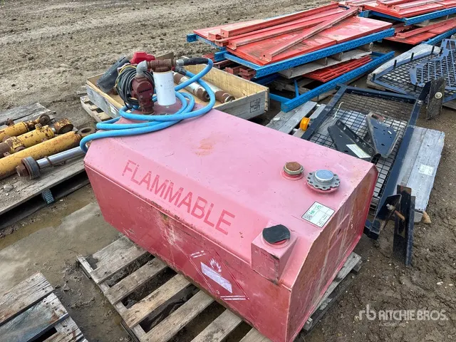2013 Westeel 120 gal Portable Steel Diesel Fuel Tank