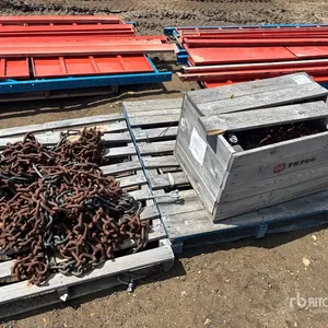 Quantity of 20.5-25 Tire Chains
