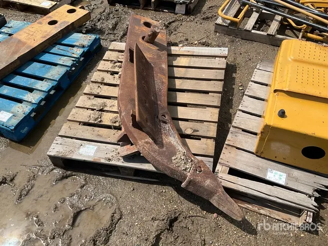 Cat 76 in Ripper Shank