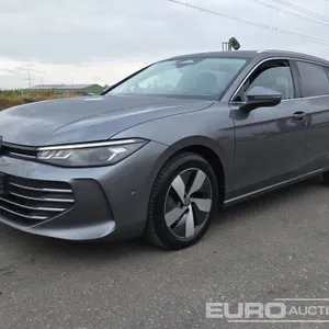 2025 Volkswagen PASSAT 2.0 TDI 