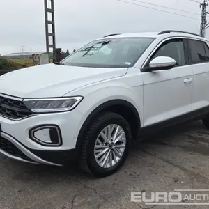 2025 Volkswagen T-Roc 