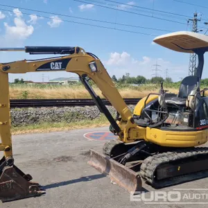 CAT 303CR 