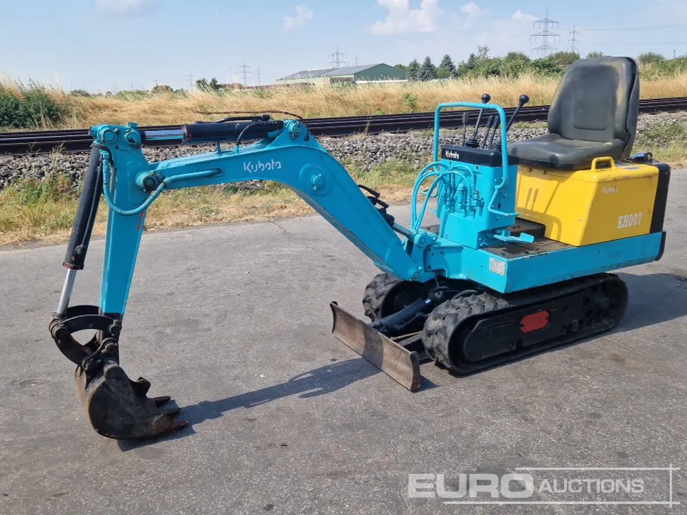 Kubota KH007