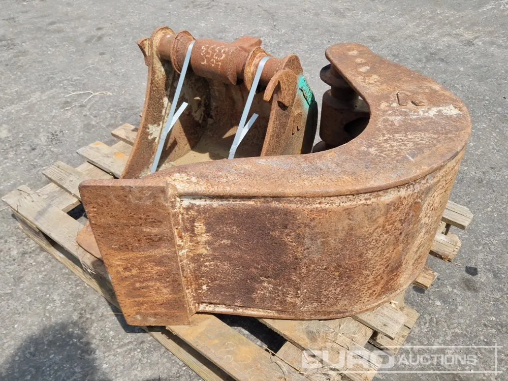 17" Digging Buckets (2 of)