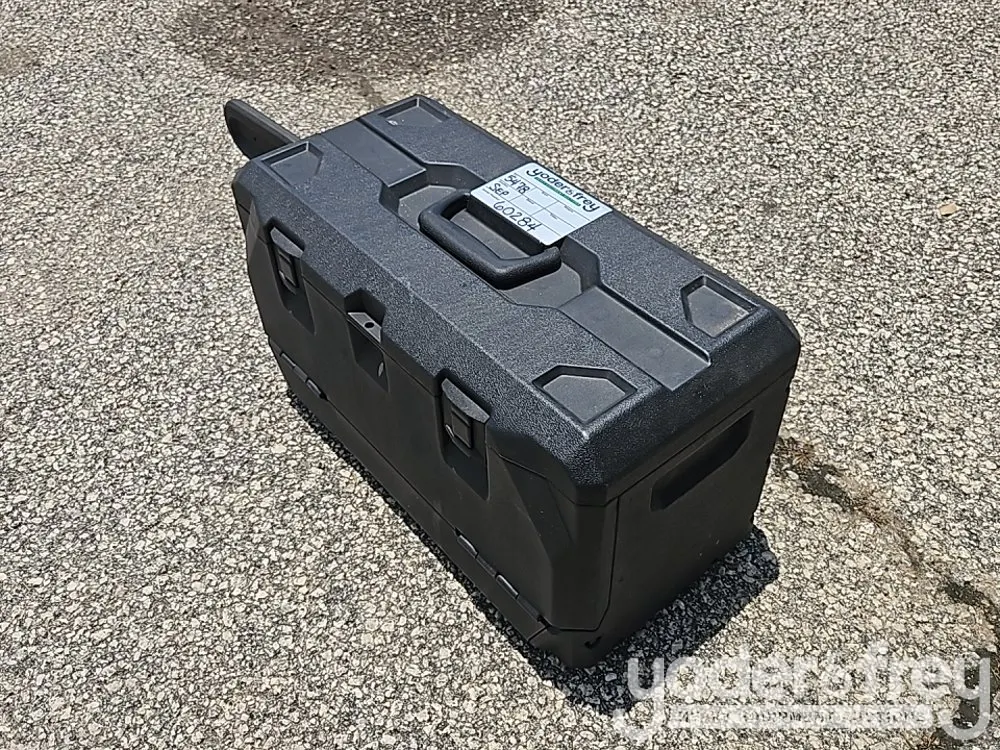 Ryobi 18" Chainsaw, Electric, c/w 5ah Battery, Rapid Charger, Case