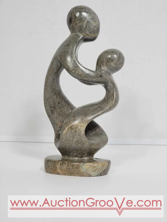 Mother and Child. 8 x 3.5 x 2. E1