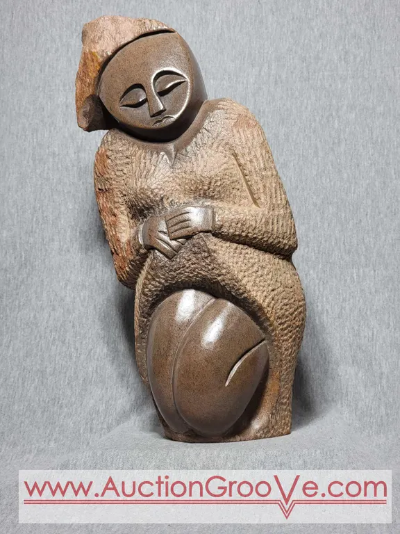 Shona Woman. 14 x 6 x 4. B2