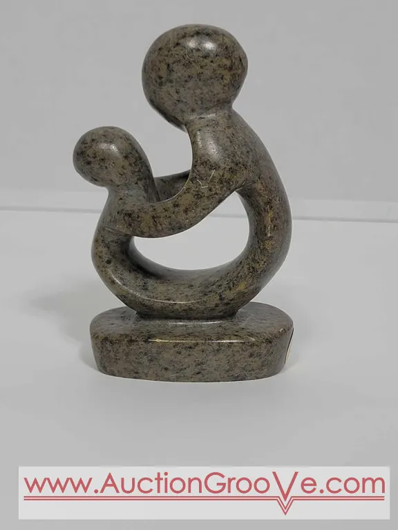 Shona Mother and Child Statue. Hand Carved in Zimbabwe. See photos. 4.5" x 2.5 x 1.5". D4