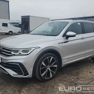 2023 Volkswagen Tiguan R-Line 