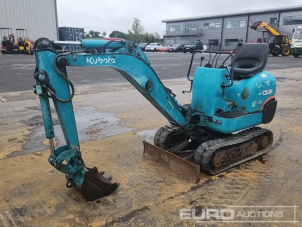 Kubota KX008