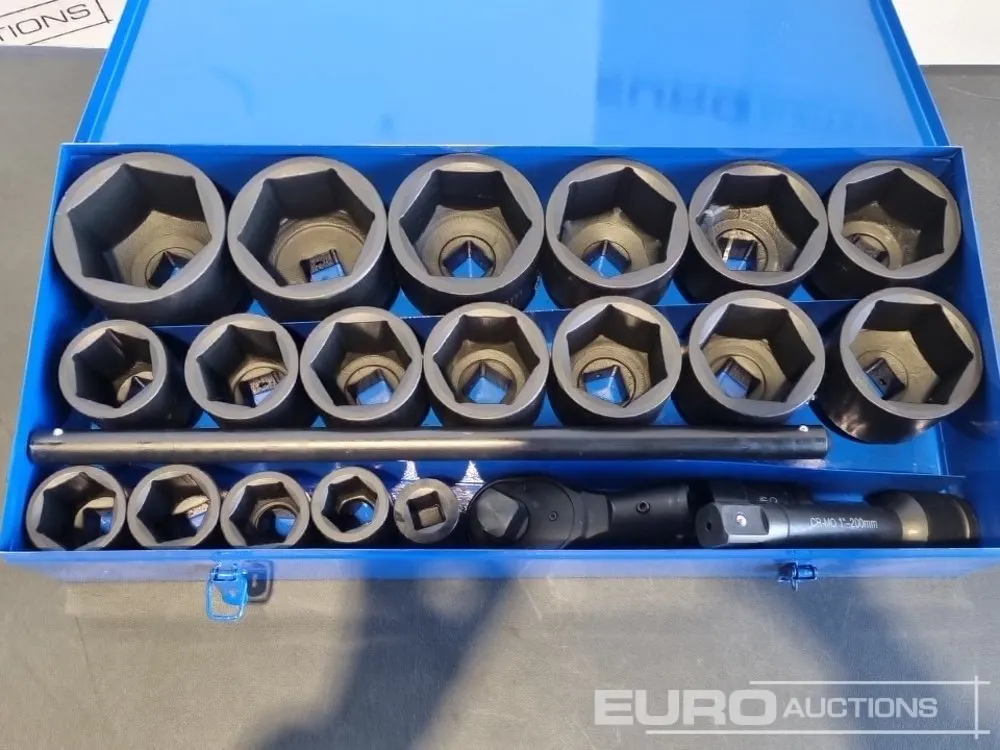 Unused 2026 Boss 1" 21pc Pneumatic Socket Set, 8" Impact Extension Bar, Universal Joint, Quick Release Ratchet Handle, 20" T-sliding Bar
