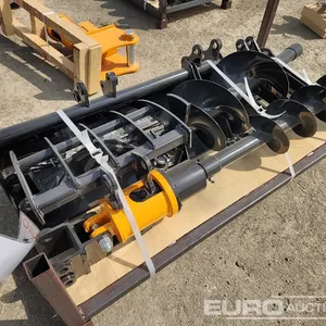 Unused 2026 Captok Qty (8) Rake, Ripper, Graber,12" Auger, 16" Auger, 8" Narrow Bucket, 24" Bucekt, 32" Bucket  to suit Excavator (GCC DUTIES NOT PAID