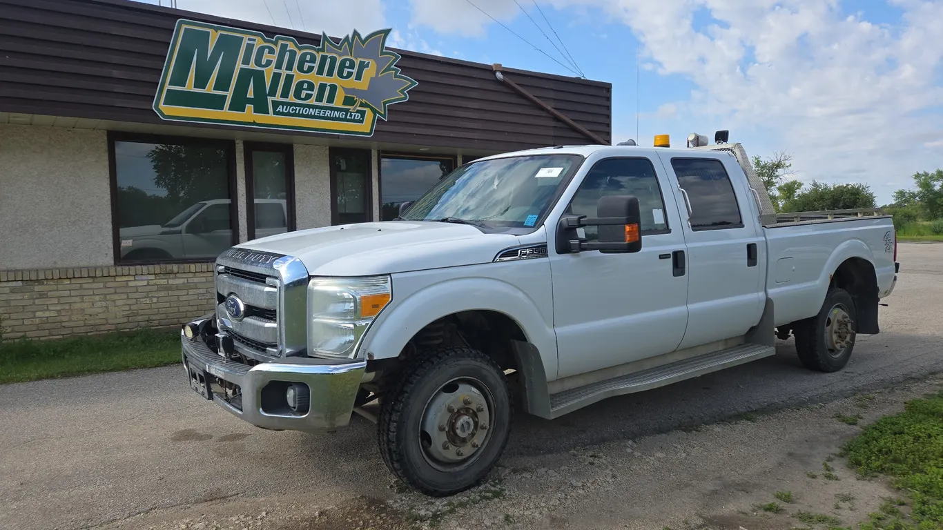 2012 Ford F-350 Super Duty 4x4 XLT 4dr Crew Cab 8 ft. LB SRW Pickup 4x4