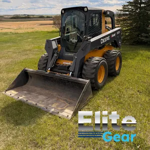2013 John Deere Skid Steer Loader