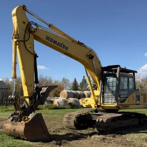 Komatsu PC 200 Hydraulic Excavator.