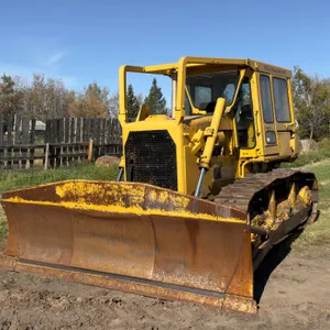 Caterpillar D6D Crawler Dozer.