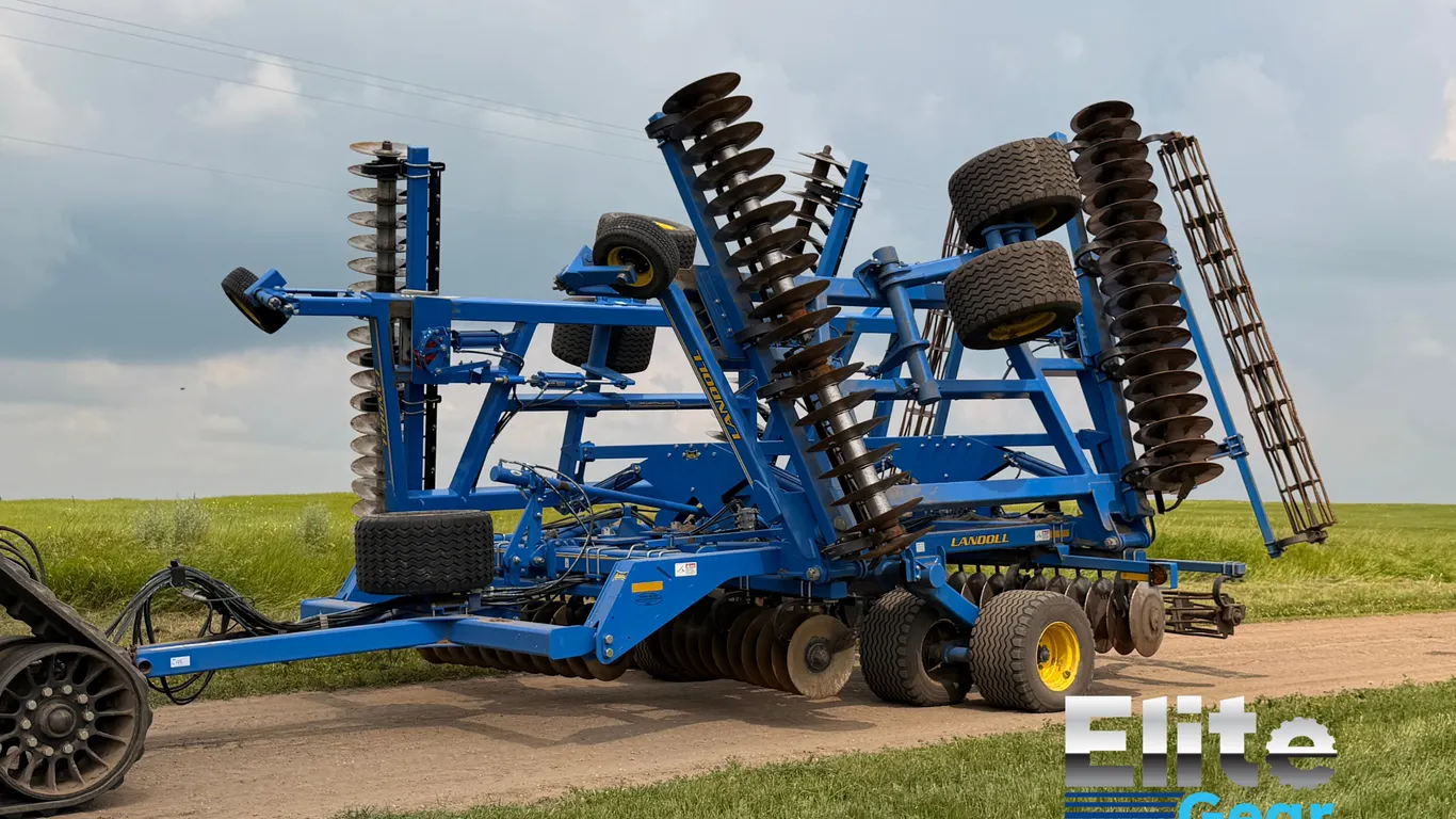 Landoll 7530-35 35ft Tandem Disc.
