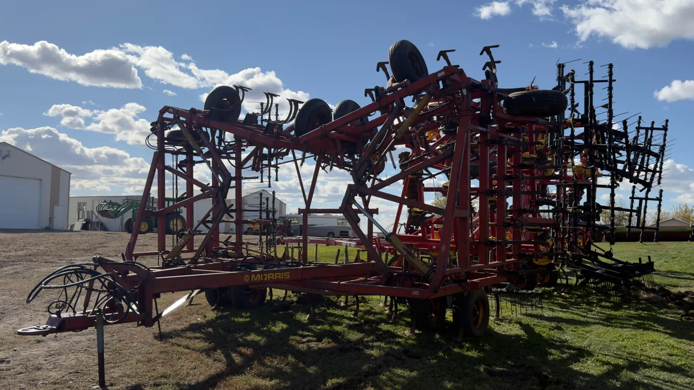 Morris L2-480 48ft Field Cultivator