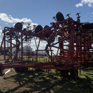 Morris L2-480 48ft Field Cultivator