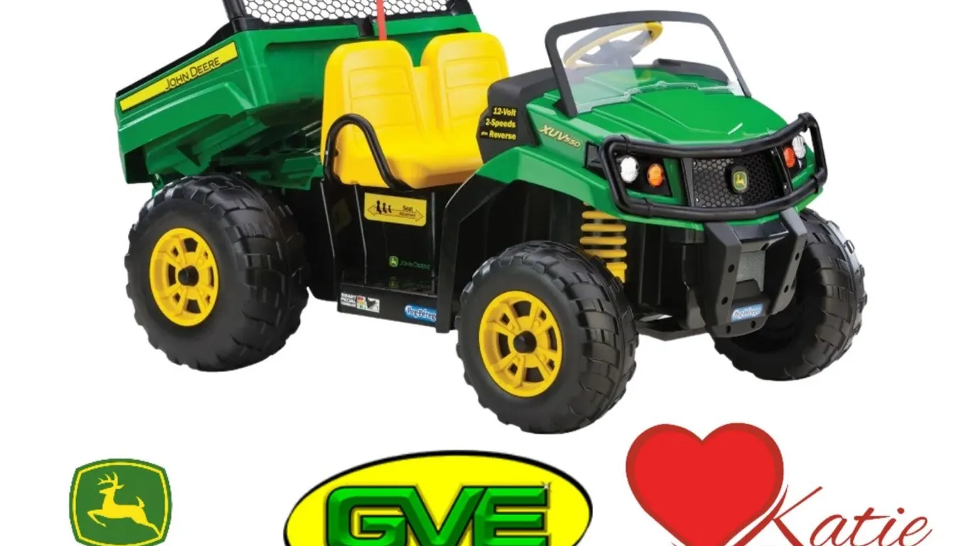 John Deere Gator XUV Ride-On Vehicle