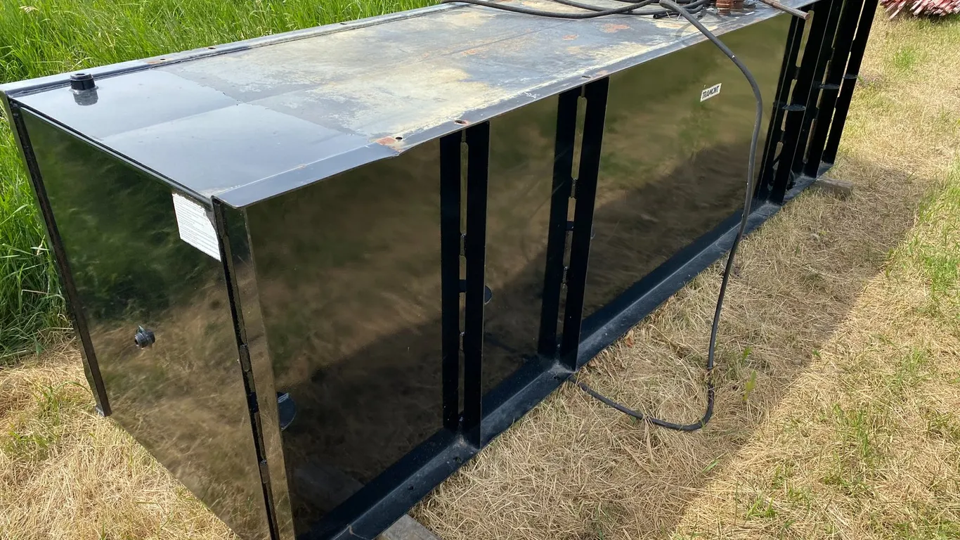 LARGE STEEL TANK