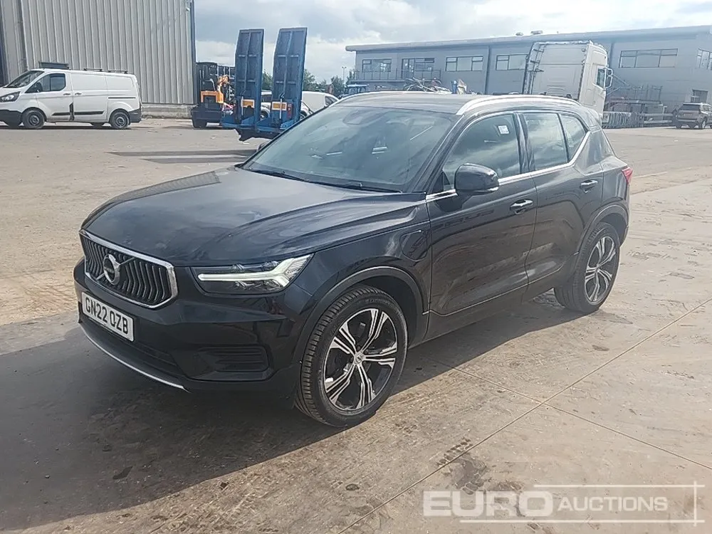 2022 Volvo XC40