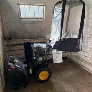 Poulan Pro PR300 Snowblower