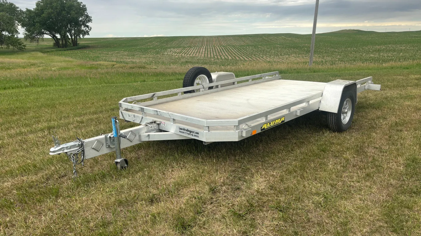 Aluma 7814 Trailer