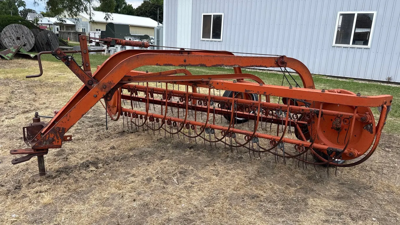 Allis Chalmers Side Rake