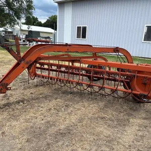 Allis Chalmers Side Rake
