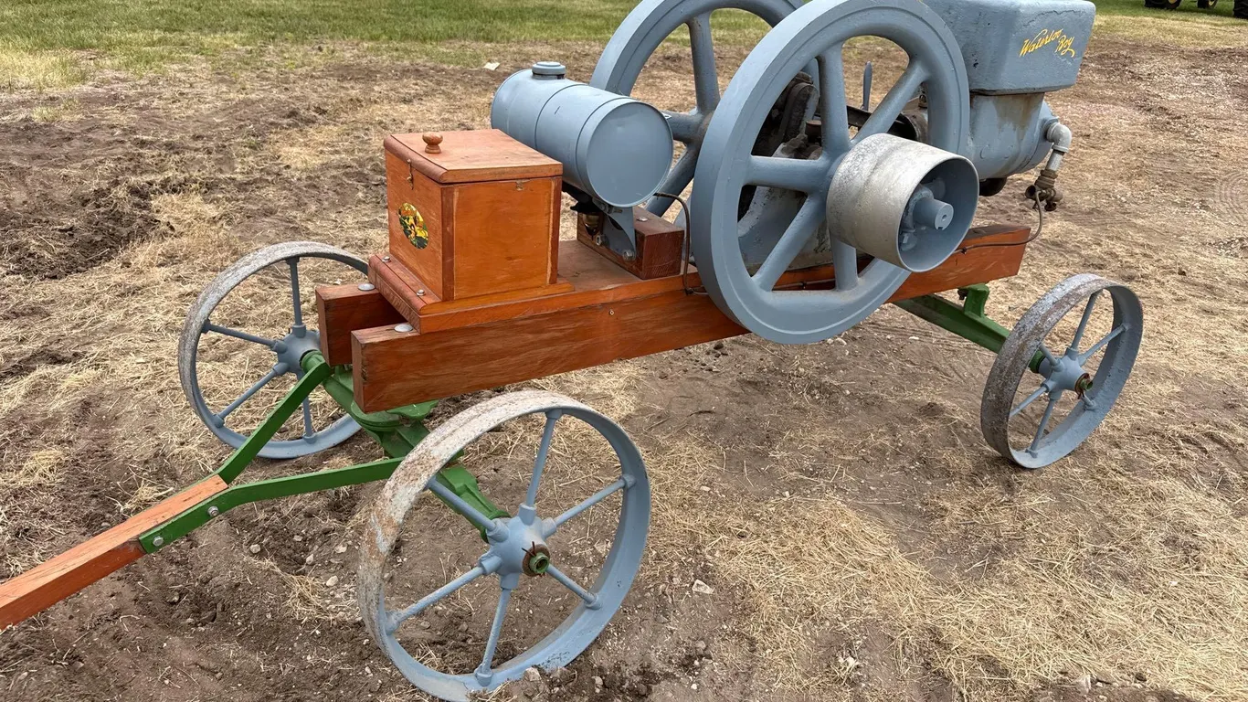 Waterloo Boy Power Unit