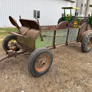John Deere H Spreader