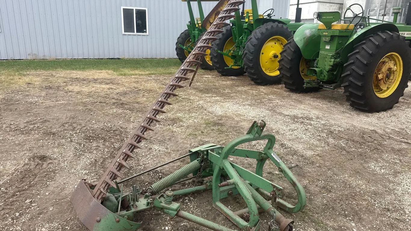 John Deere 350 Sickle Mower