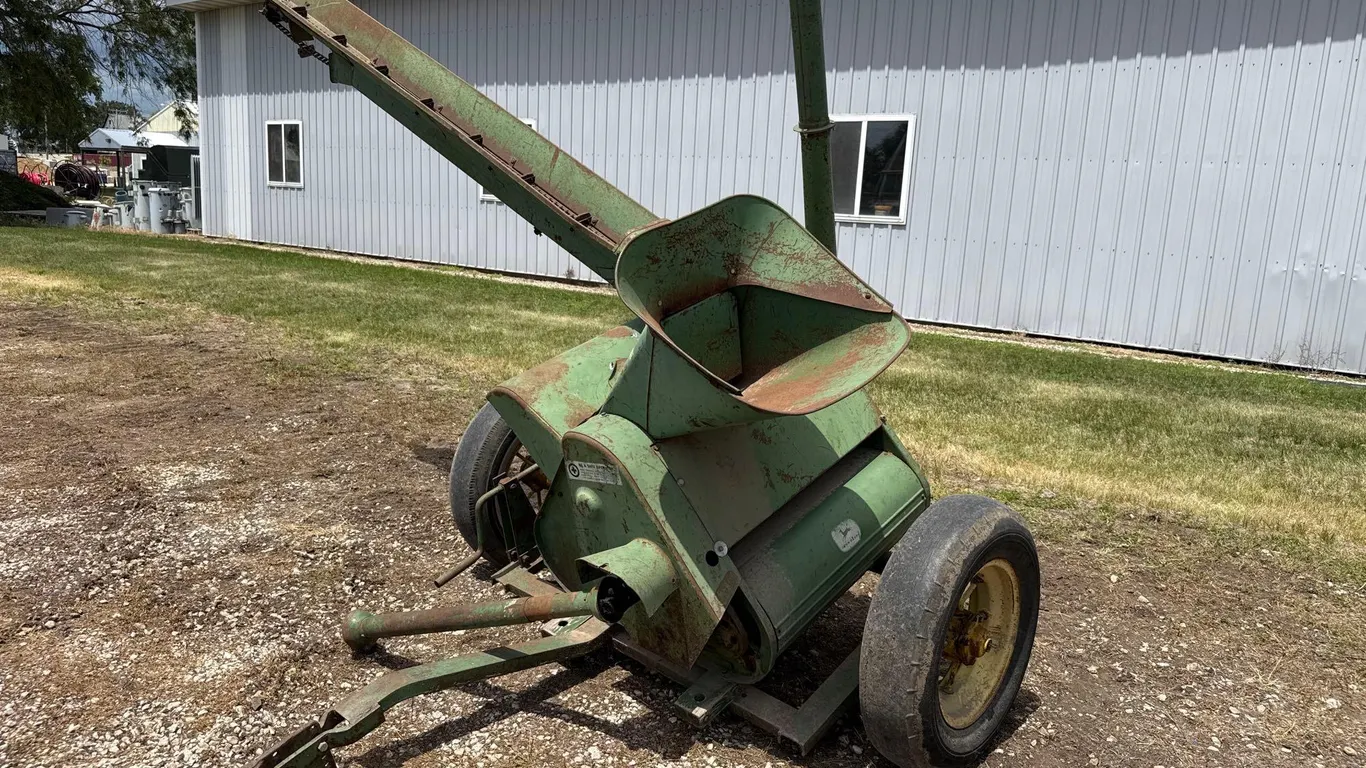 John Deere 43 Corn Sheller