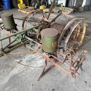 John Deere 2 row #999 planter