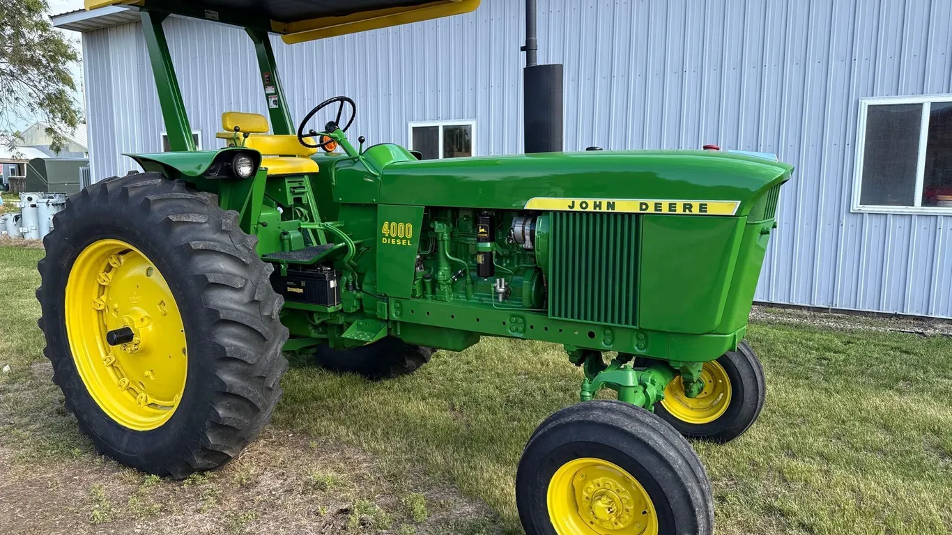 1969 John Deere 4000 Diesel Tractor