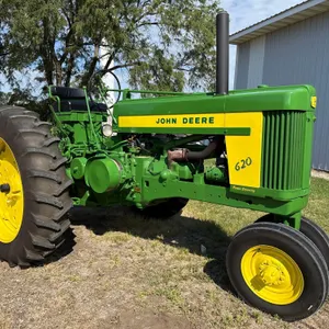 John Deere 620 Tractor