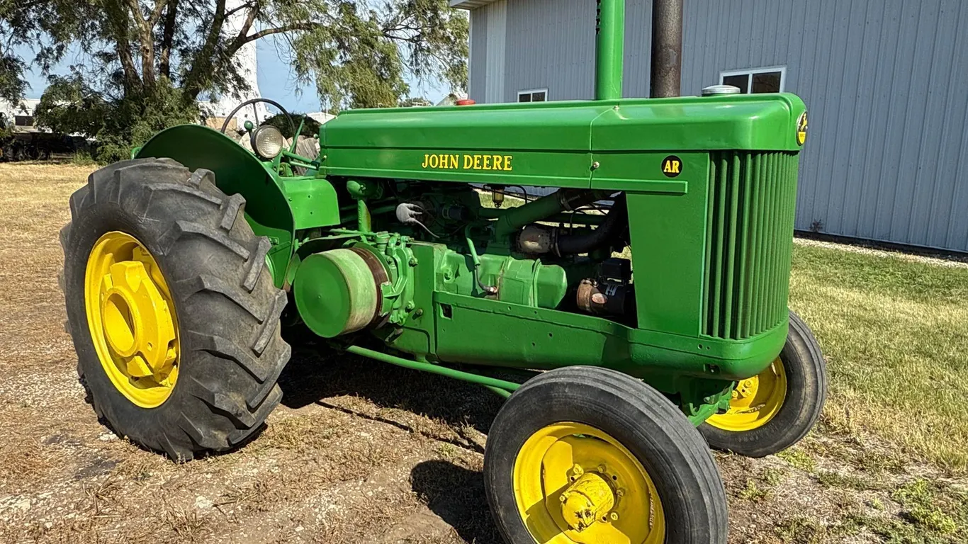 1952 John Deere AR Tractor