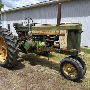 1956 John Deere 620 Tractor