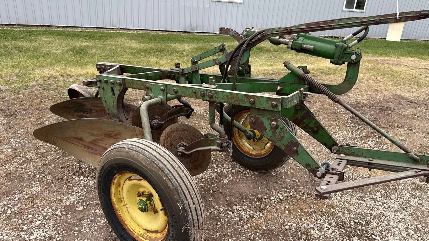 John Deere 444H 2 bottom plow