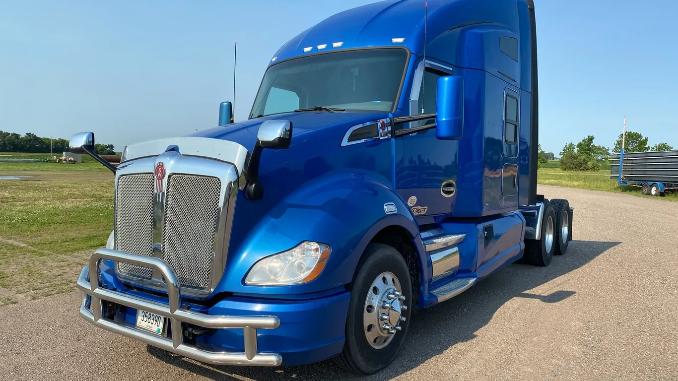 2016 KENWORTH T680