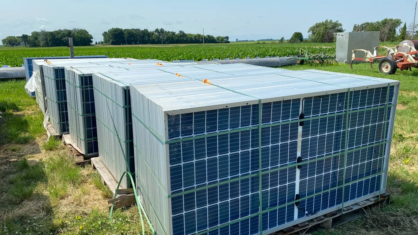 6 PALLETS OF SOLAR PANELS