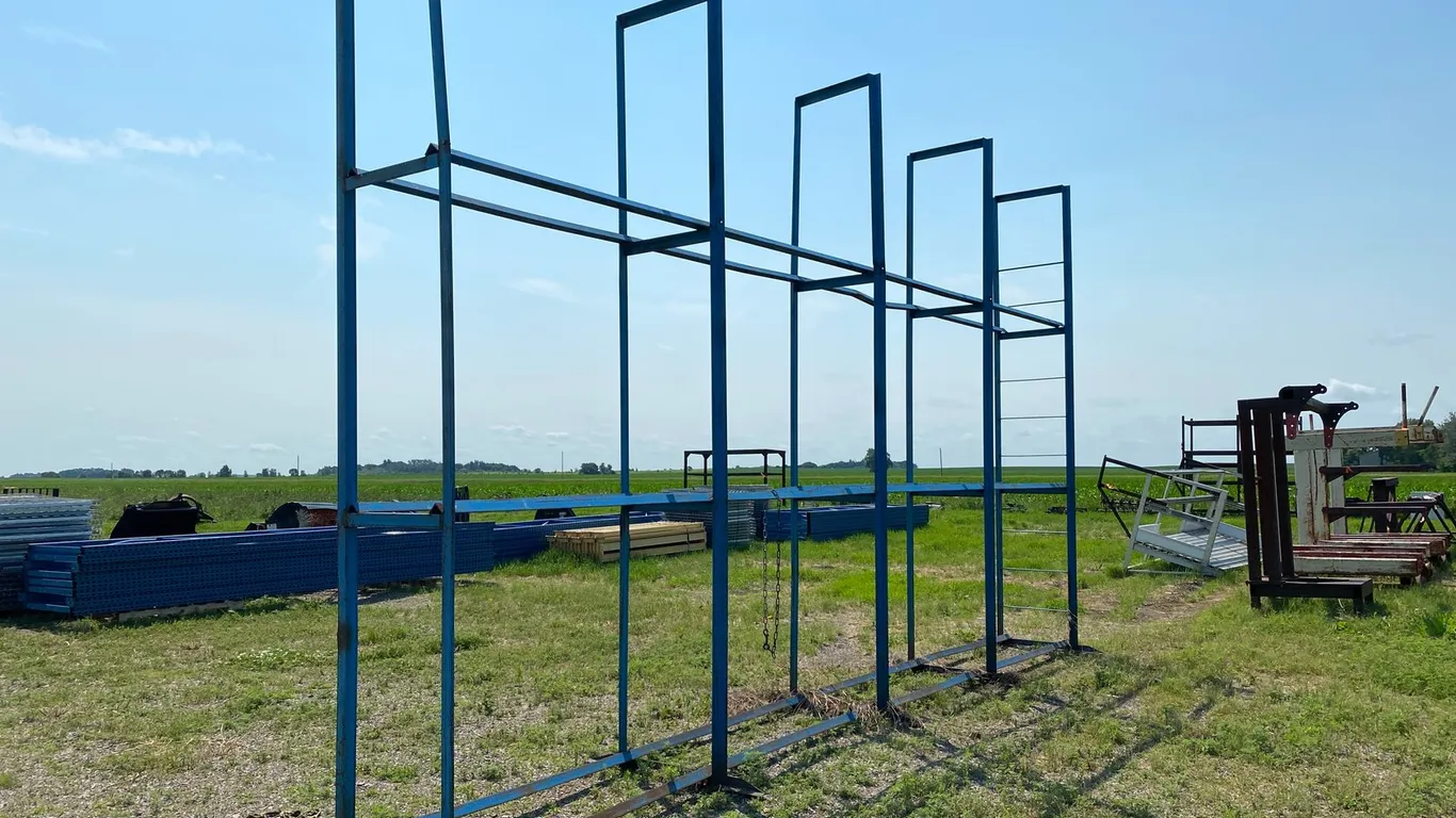 LARGE STEEL RACKING/TIRE RACK