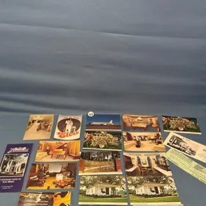 QUANTITY OF ELVIS POST CARDS