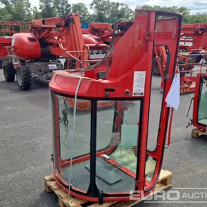 Cabin to suit Yanmar VIO25-4 