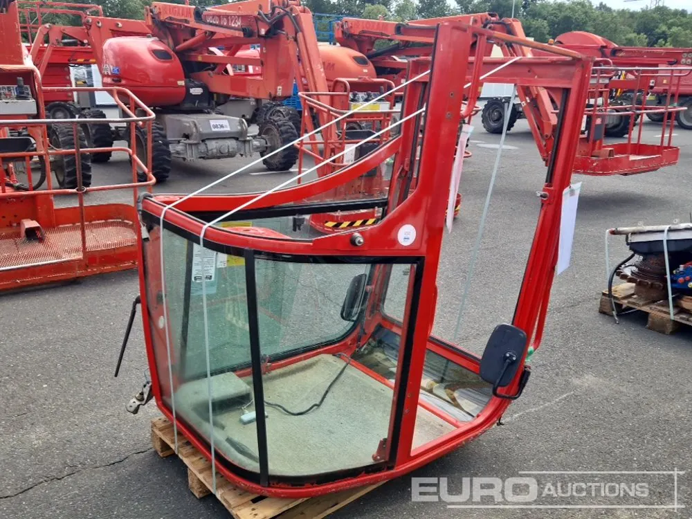 Cabin to suit Volvo ECR35D