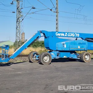 2011 Genie Z-135 