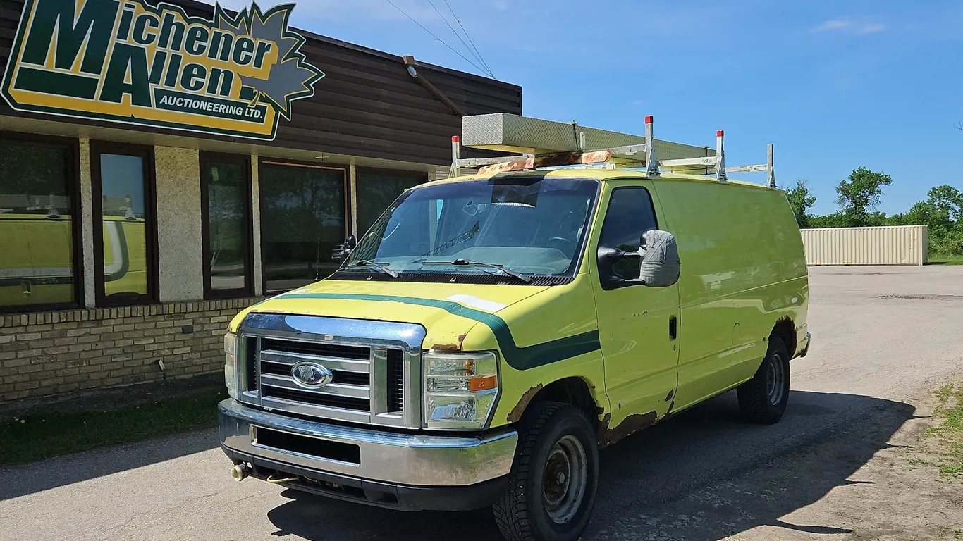 2010 Ford E-Series Cargo Van