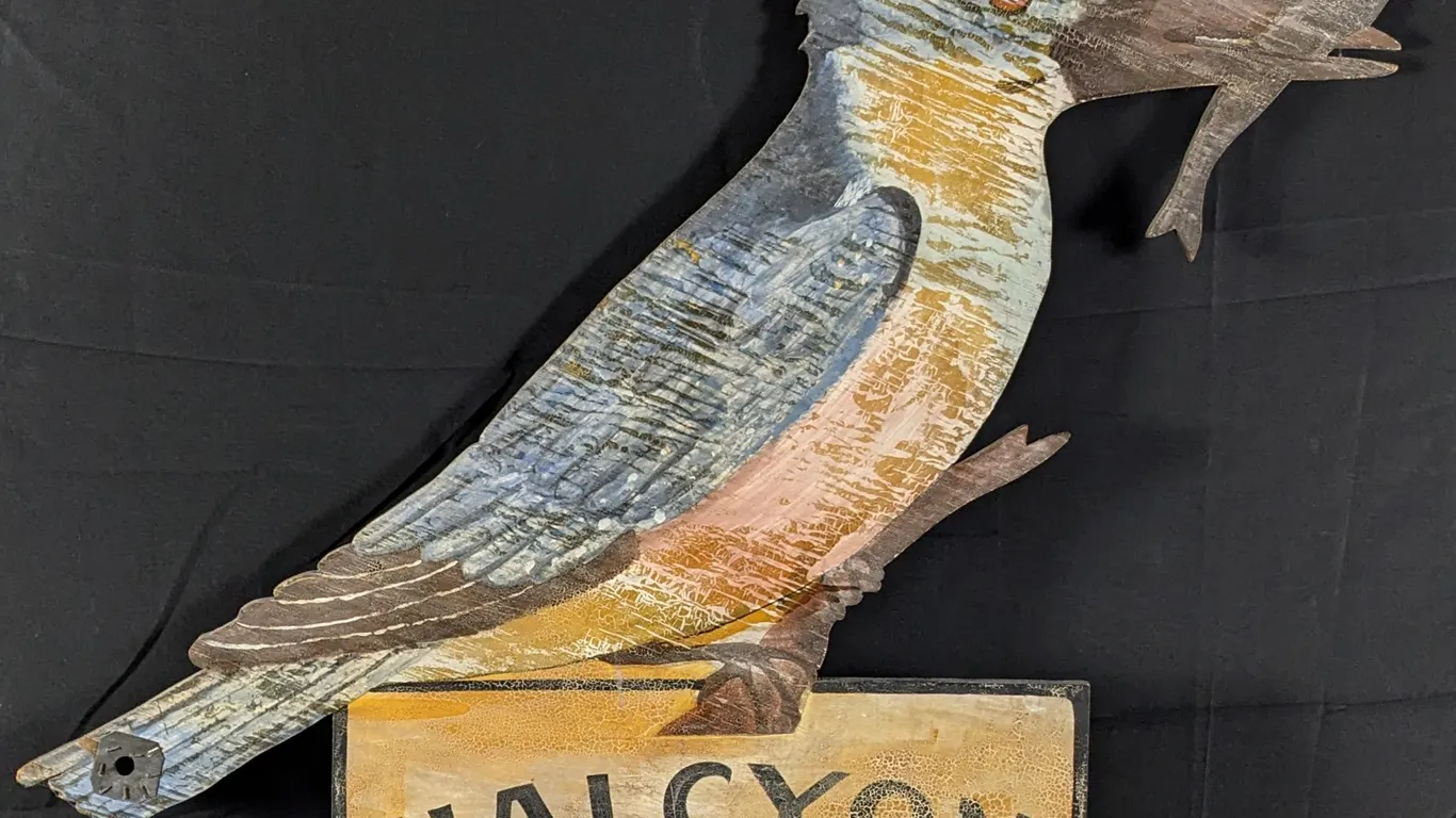1940'S-1950'S HALCYON HILL F.A. JENSEN FIGURAL FOLK ART SIGN BELTED KINGFISHER BIRD (2 SIDED) (LODGE RESORT FARM)
