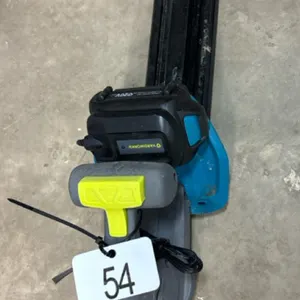 Yard works hedge trimmer w/battery and charger